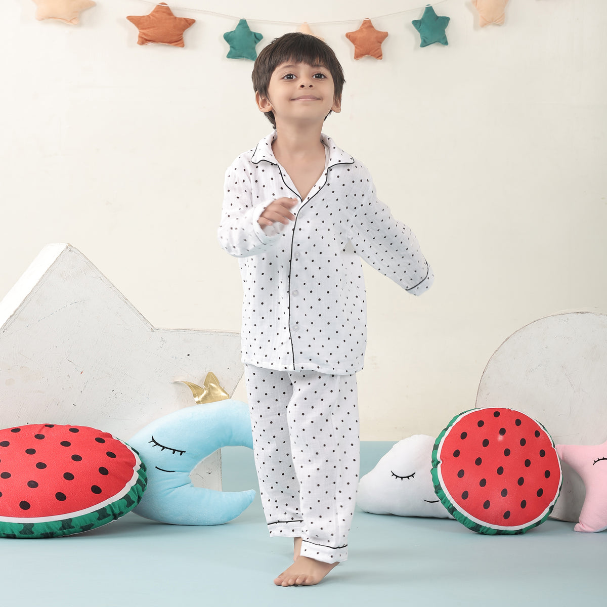 Polka dots muslin nightwear